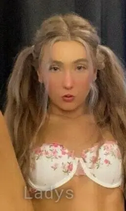Emma Mouat