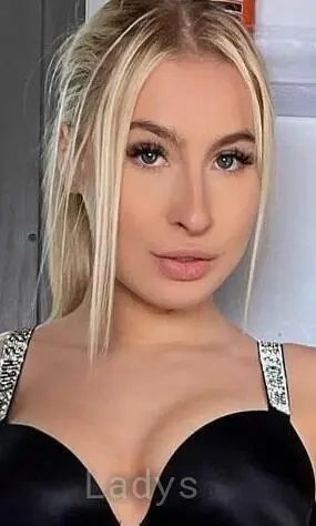 Astrid Wett