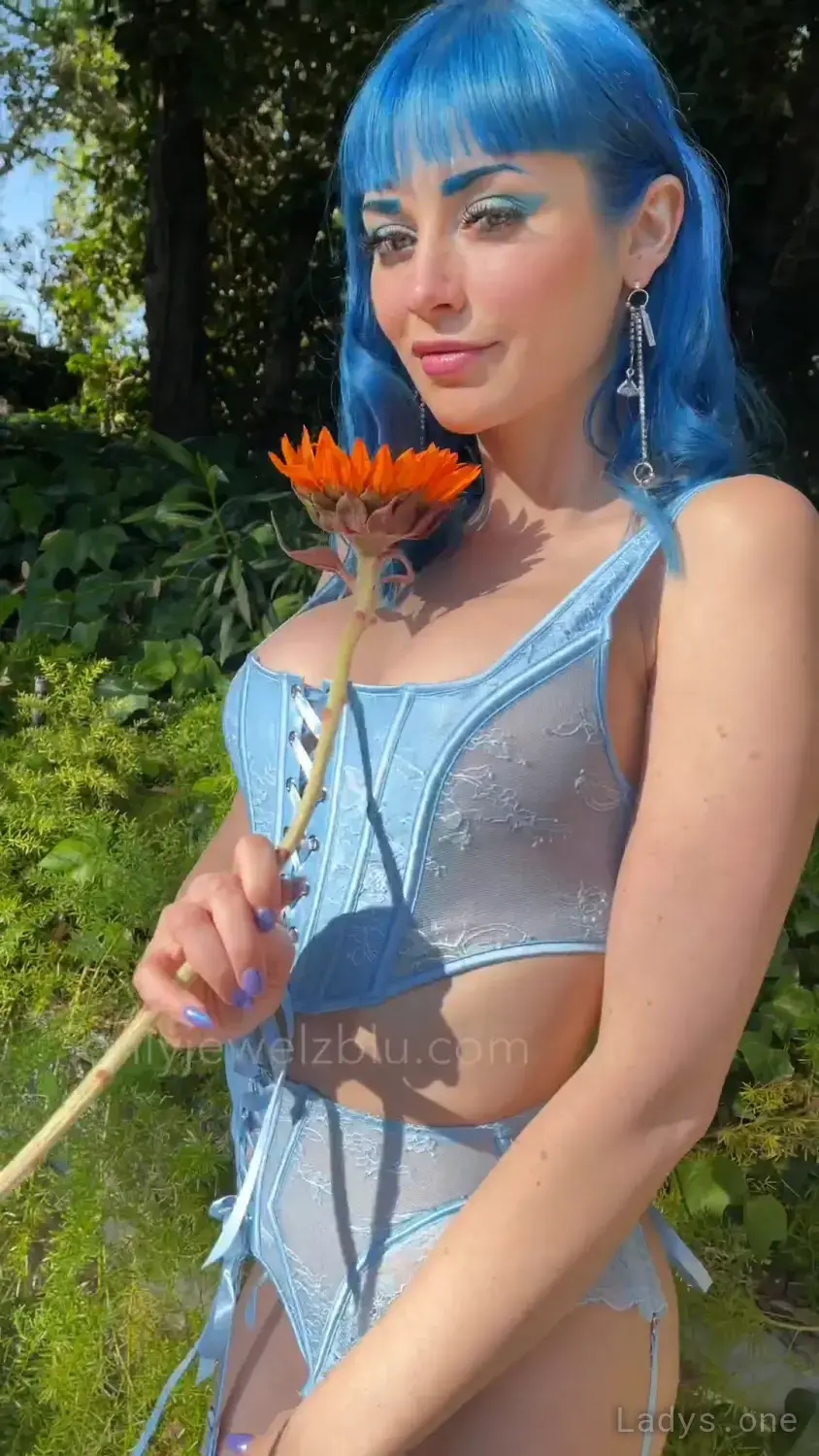 Beautiful nude girl jewelz blu simpcity