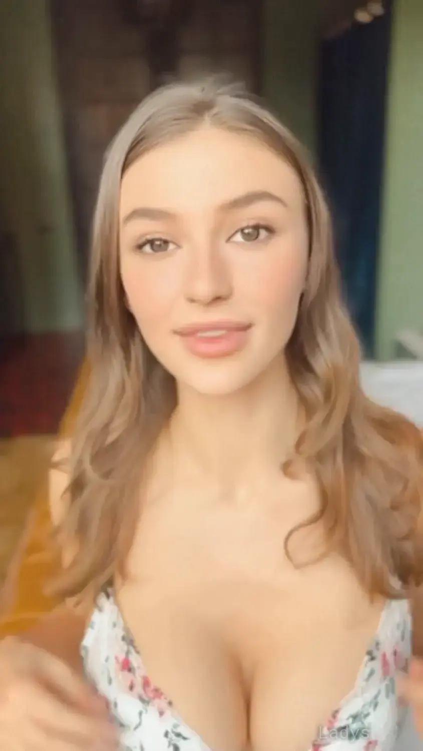 Beautiful nude girl olivia casta xvideo