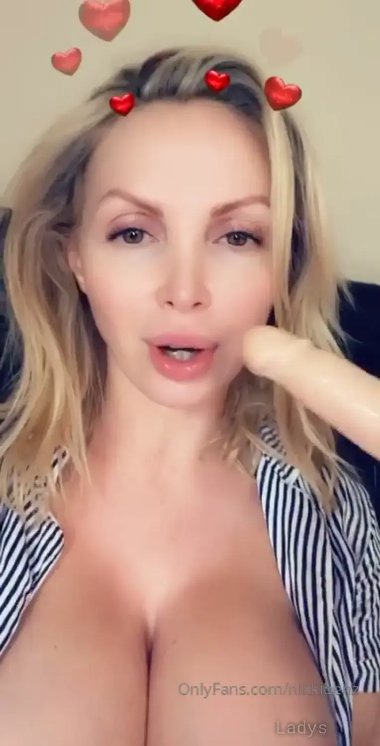 Beautiful nude girl nikki benz briana