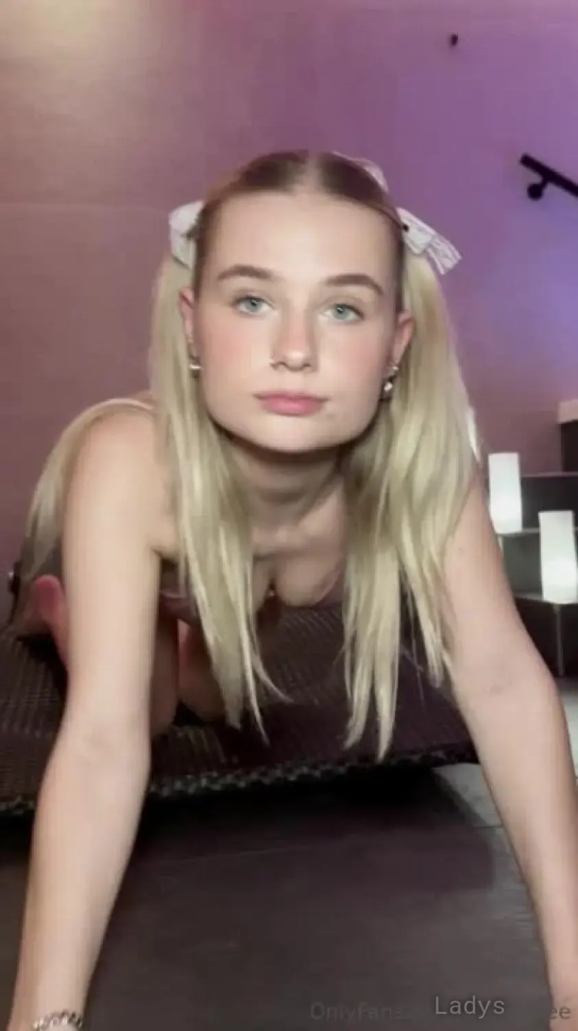 Beautiful nude girl valeriavee bideos xxx
