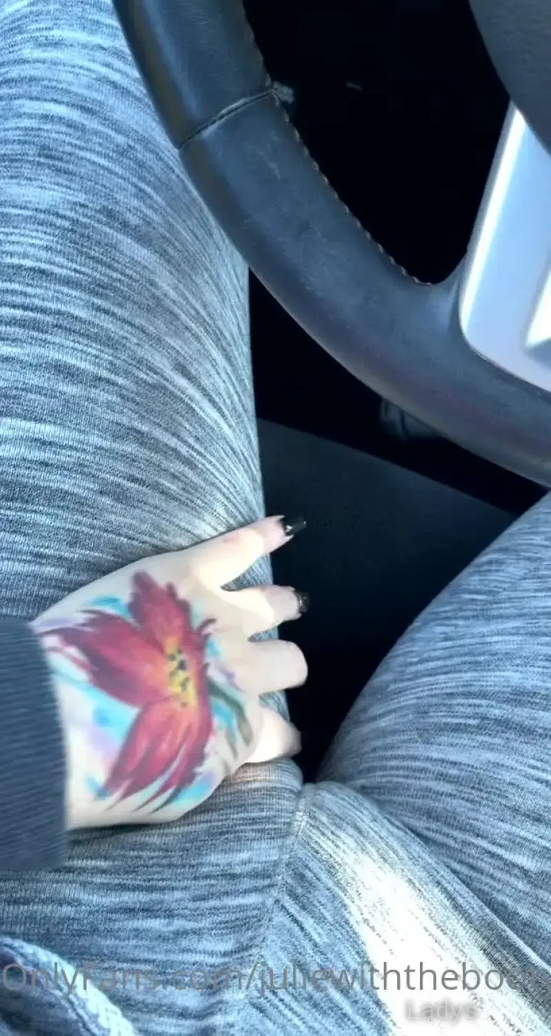 Julie Cake seductive move