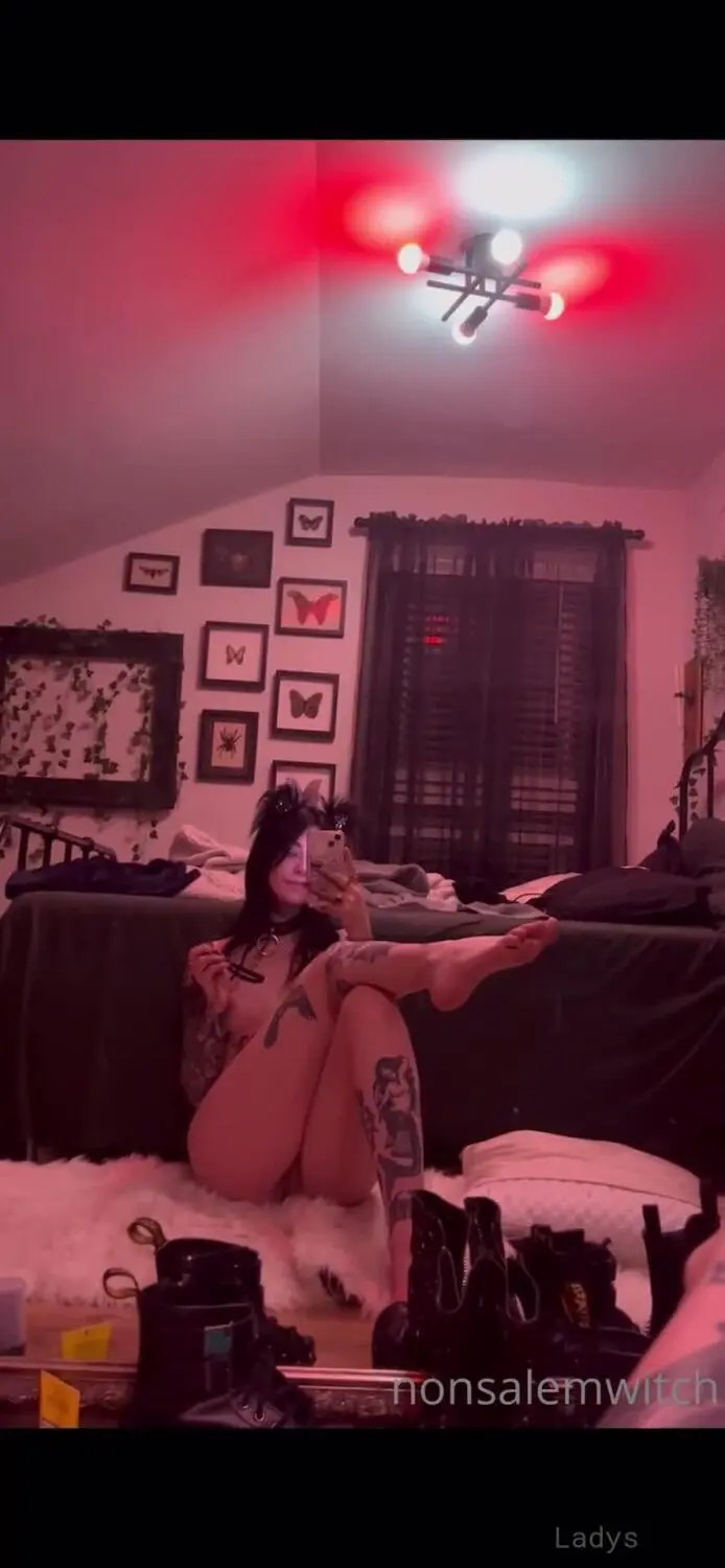 Beautiful nude girl nonsalemwitch videos