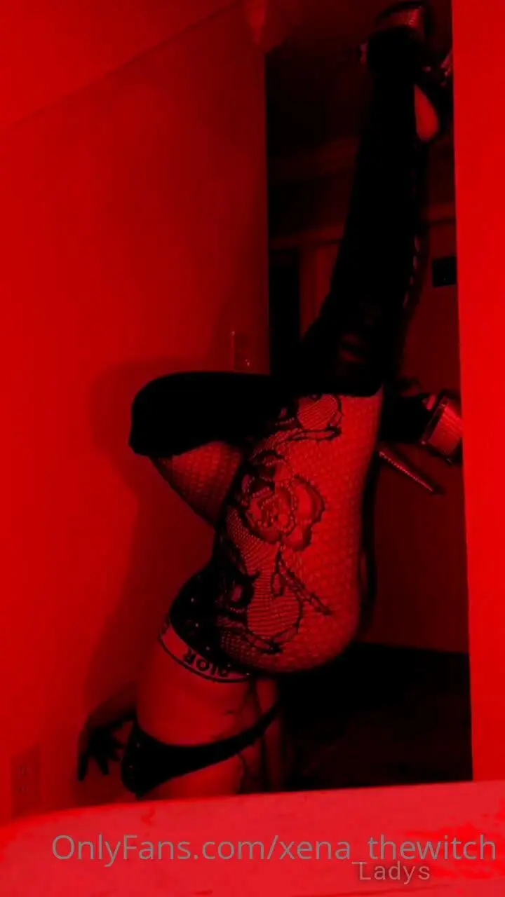 Beautiful nude girl Xenathewitch-1