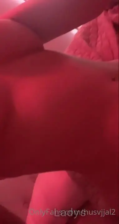 Beautiful nude girl Husvjjal2-1