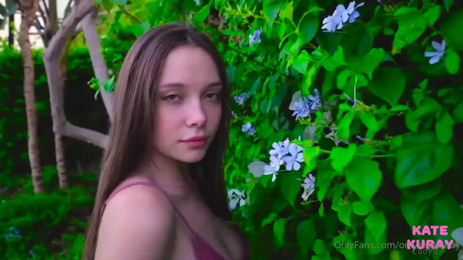 Beautiful nude girl Kate Kuray
