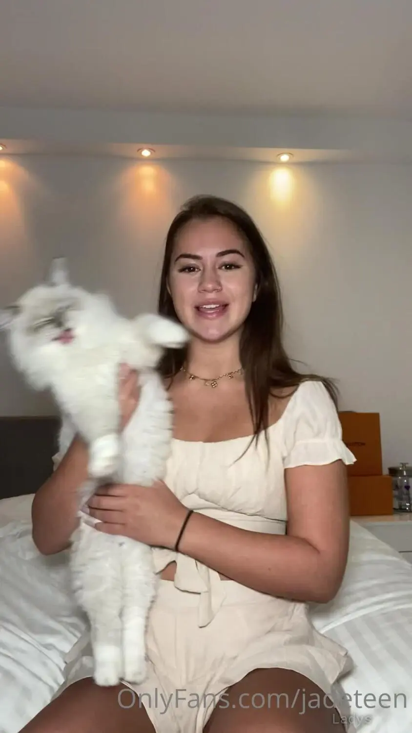 Beautiful nude girl Jadeteen-1