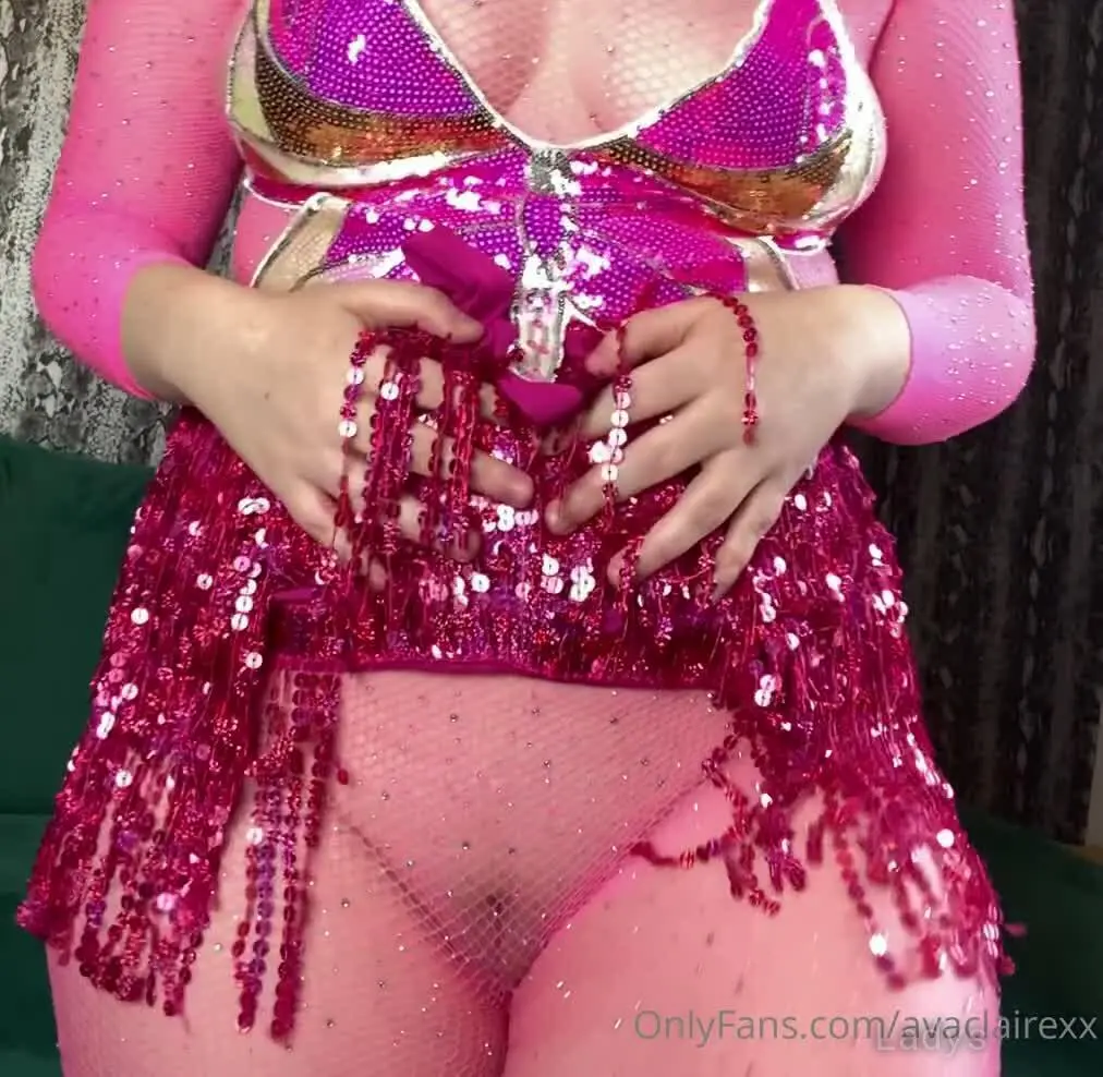 Beautiful nude girl Ava Claire