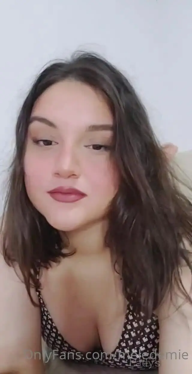 Beautiful nude girl Mel Demie-1