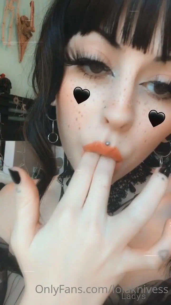Beautiful nude girl Lolaxmina-1