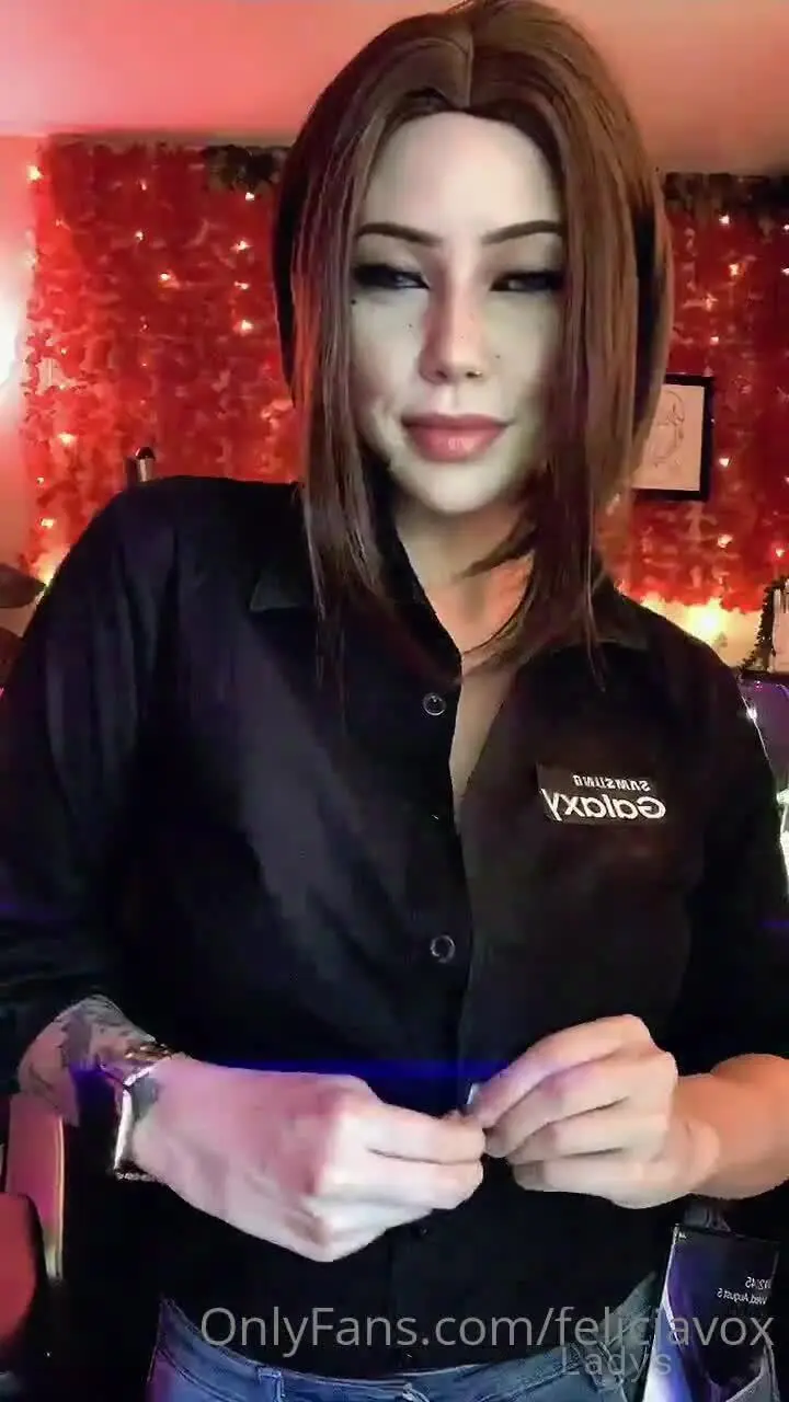 Beautiful nude girl Felicia Vox