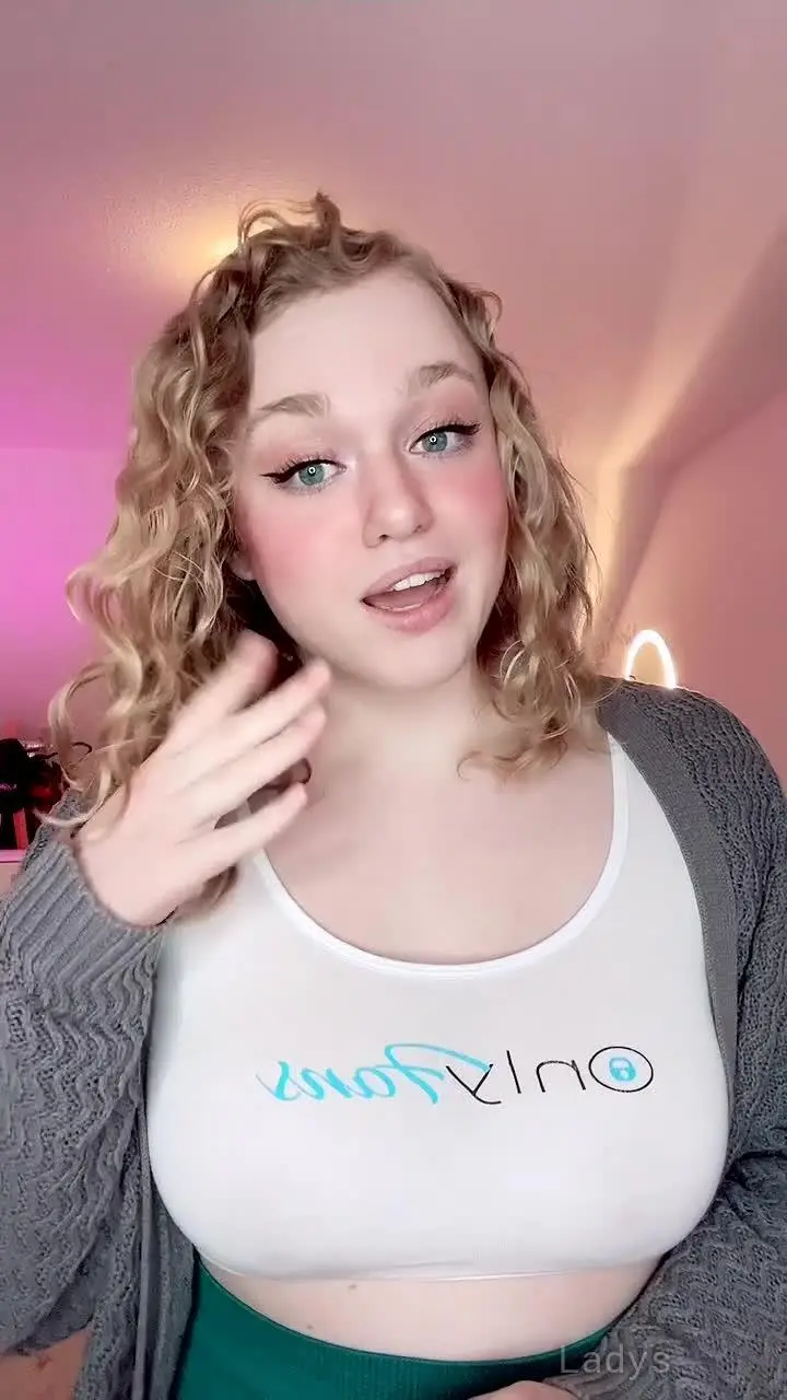 Beautiful nude girl SarahCalanthe
