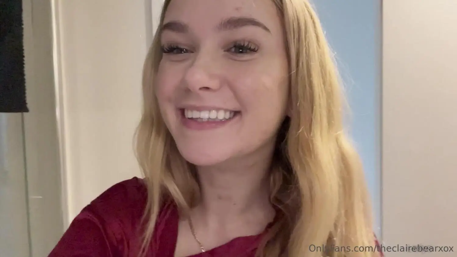 Beautiful nude girl Claire Stone
